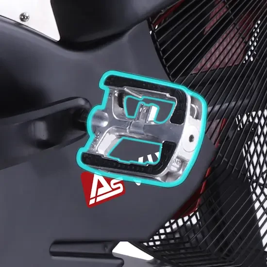 Sturdy pedals with a secure grip