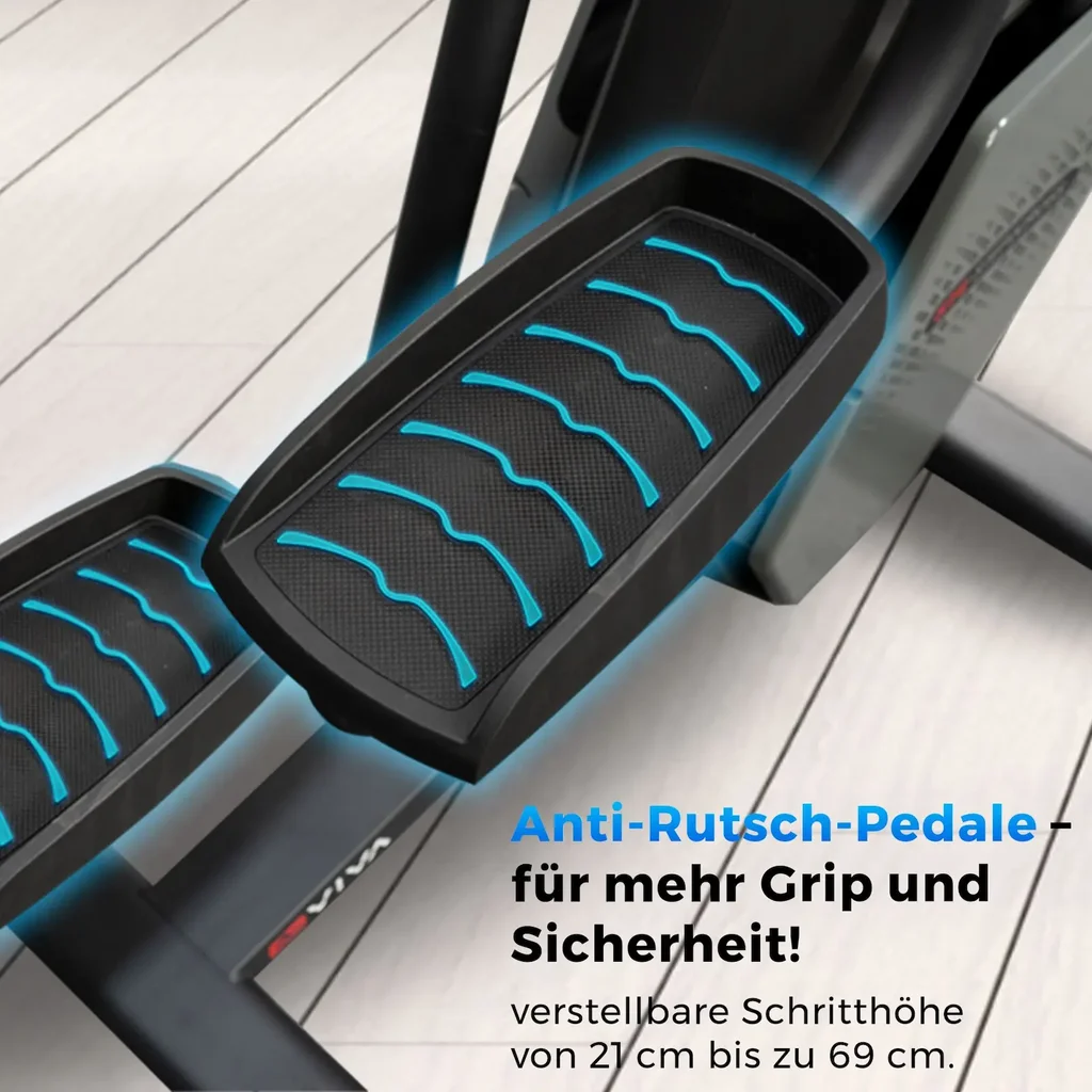 Large non-slip pedals of the AsVIVA ST4 stair climber for a secure footing